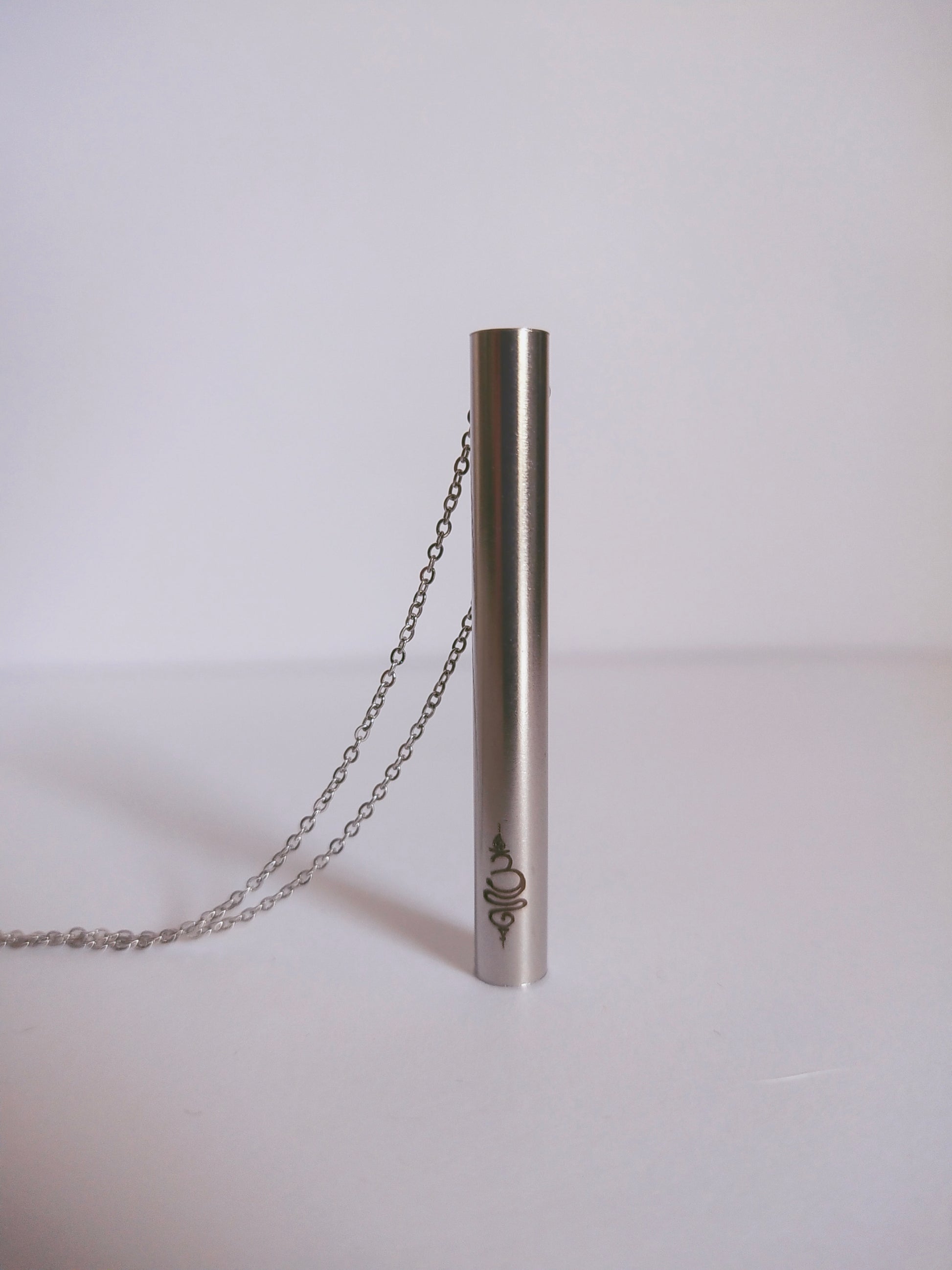 Breathing Necklace Australia - Stop Vaping Necklace - Anxiety Relief - Stainless Steel Silver - BreatheBuddy